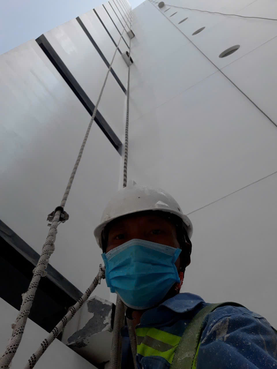 1e8e45254afefaa0a3ef15