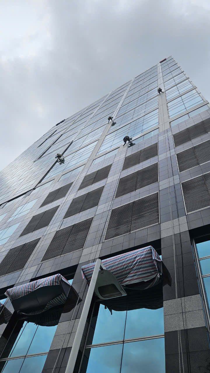 220a0745ed9e5dc0048f63